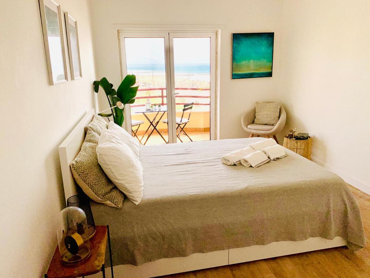 Costa Caparica Surf Apartment กอสตา ดา กาปาริกา ภายนอก รูปภาพ