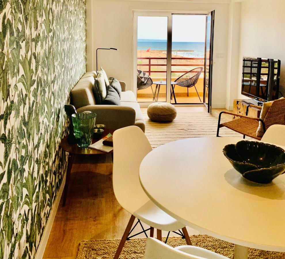 Costa Caparica Surf Apartment กอสตา ดา กาปาริกา ภายนอก รูปภาพ